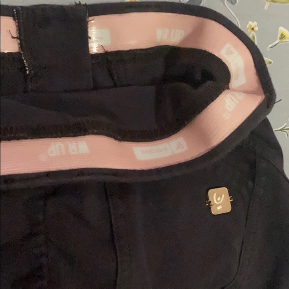 Freddy Pants - Picture 3 of 5